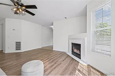 1209 Woodland Point Drive #B, Saint Louis, MO 63146 - Photo 9