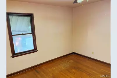 6735 Edison Avenue, Saint Louis, MO 63121 - Photo 13