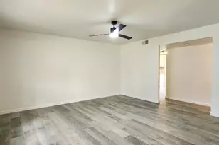 2012 Ottkamp Dr, Saint Louis, MO 63136 - Photo 3