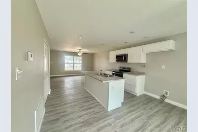 17 Dalton, Washington, MO 63601 - Photo 9