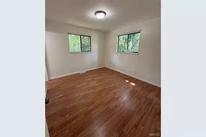 10078 Green Valley Drive, Saint Louis, MO 63136 - Photo 23