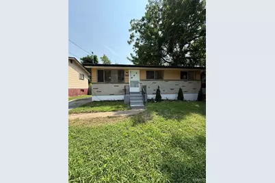 10078 Green Valley Drive, Saint Louis, MO 63136 - Photo 1