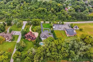 12923 Conway Rd, Creve Coeur, MO 63141 - Photo 83