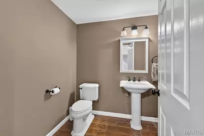 800 Dunbarton Drive, Weldon Spring, MO 63304 - Photo 25