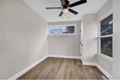 9607 Reavis Road, Affton, MO 63123 - Photo 15
