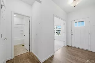 1555 Misty River Dr, Saint Paul, MO 63366 - Photo 5