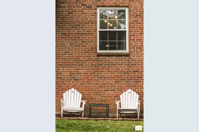 55 S Gore #1 H, Webster Groves, MO 63119 - Photo 7