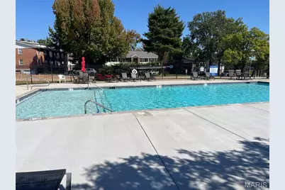 604 Thunderbird Court, Chesterfield, MO 63017 - Photo 3