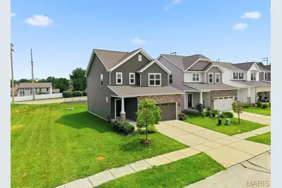 135 Woodline Court, Saint Peters, MO 63376 - Photo 3