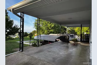 401 Welane Avenue, Louisiana, MO 63353 - Photo 9