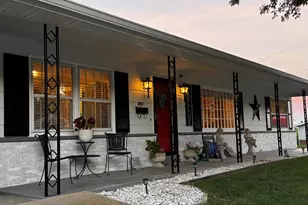 401 Welane Ave, Louisiana, MO 63353 - Photo 3