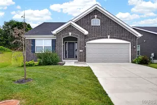 112 Creek Haven Court, Lake Saint Louis, MO 63367 - Photo 5