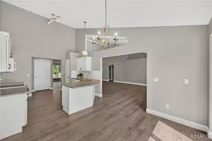 1314 Brighton Crest Dr, O'Fallon, MO 63366 - Photo 21