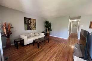 1181 Belrue Ave, University City, MO 63130 - Photo 3