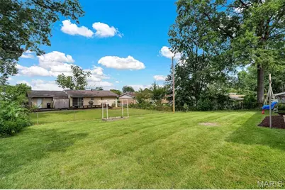 4 Montauk Drive, Saint Louis, MO 63146 - Photo 25