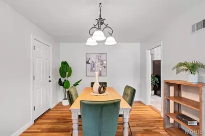 4 Montauk Drive, Saint Louis, MO 63146 - Photo 7