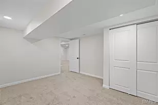 200 Francisca Dr, Florissant, MO 63031 - Photo 33