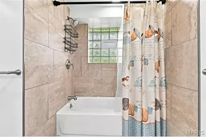 15 Harneywold Drive, Saint Louis, MO 63136 - Photo 21