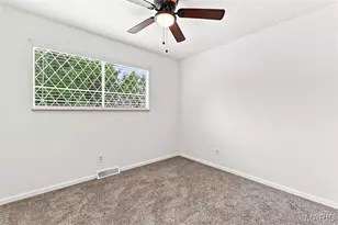 15 Harneywold Dr, Saint Louis, MO 63136 - Photo 15