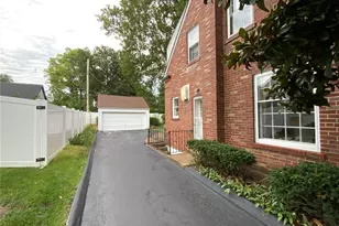 6 Hawthorne Ct, Oakland, MO 63122 - Photo 3