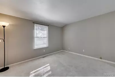 2728 Ashfield Drive, Oakville, MO 63129 - Photo 15