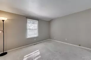 2728 Ashfield Dr, Oakville, MO 63129 - Photo 15