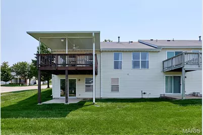 10201 Carlton Place Court, Affton, MO 63123 - Photo 33