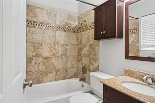 225 Mohican Ln, Florissant, MO 63033 - Photo 7