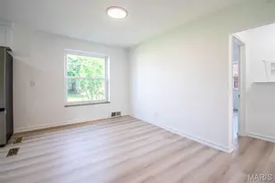1036 Groby Rd, University City, MO 63130 - Photo 9