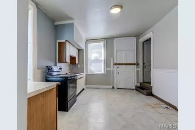 3745 Pennsylvania Avenue, Saint Louis, MO 63118 - Photo 9