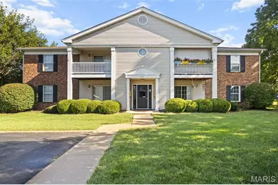 4233 Heritage Woods Drive #C, Saint Louis, MO 63129 - Photo 1