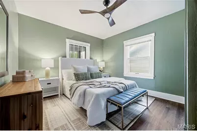 7058 Sutherland Avenue, Saint Louis, MO 63109 - Photo 13