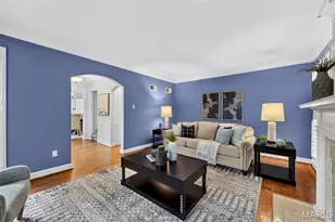 38 Tulip Dr, Webster Groves, MO 63119 - Photo 9