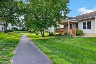 1061 Silo Bend Dr, Wentzville, MO 63385 - Photo 7