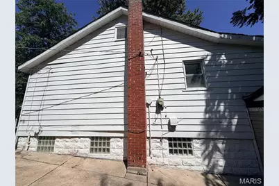 326 Midridge Drive, Saint Louis, MO 63137 - Photo 21