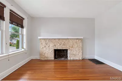 613 Waller Avenue, Lemay, MO 63125 - Photo 5