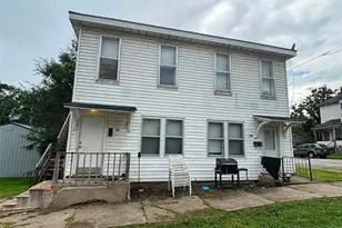 219-221 N 7th St, Hannibal, MO 63401 - Photo 1
