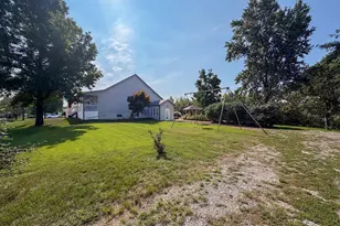 1865 Yellow Rock Rd, De Soto, MO 63020 - Photo 13