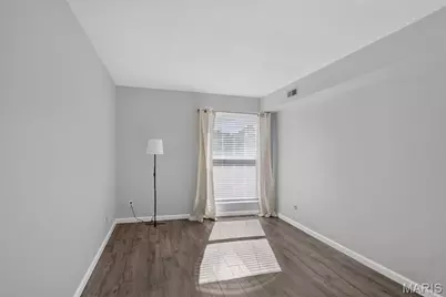 585 Coeur De Royale Drive #201, Creve Coeur, MO 63141 - Photo 19