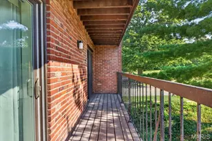 585 Coeur de Royale Dr, Creve Coeur, MO 63141 - Photo 33