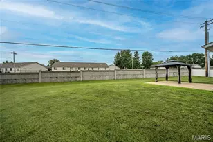 33 W Garden Walk Dr, Saint Peters, MO 63376 - Photo 33