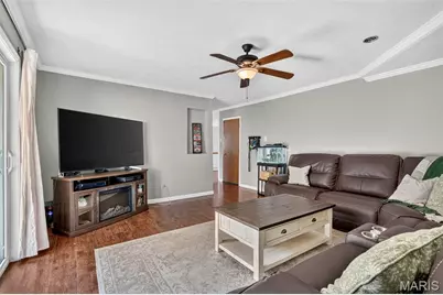 3434 Laura Lane, Saint Louis, MO 63125 - Photo 21