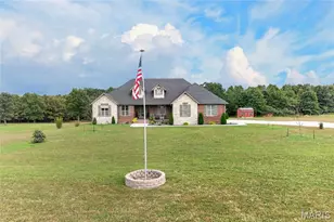 19160 Promise Dr, Lebanon, MO 65536 - Photo 3