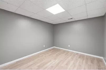 1018 Reddington Timbers Drive, Saint Charles, MO 63304 - Photo 23