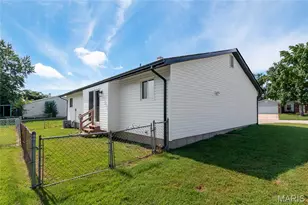 1356 Boardwalk Ave, Florissant, MO 63031 - Photo 33