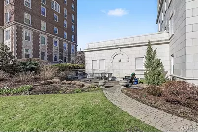 701 S Skinker Boulevard #303, Saint Louis, MO 63105 - Photo 37