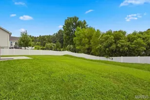 5150 Greensfelder Valley Ct, Eureka, MO 63025 - Photo 5