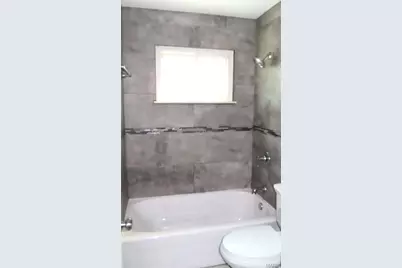 1095 Thompson Drive, Florissant, MO 63031 - Photo 5