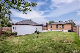9337 Radio Dr, Affton, MO 63123 - Photo 25