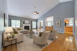 208 Churchill Downs Ct, Fenton, MO 63026 - Photo 3